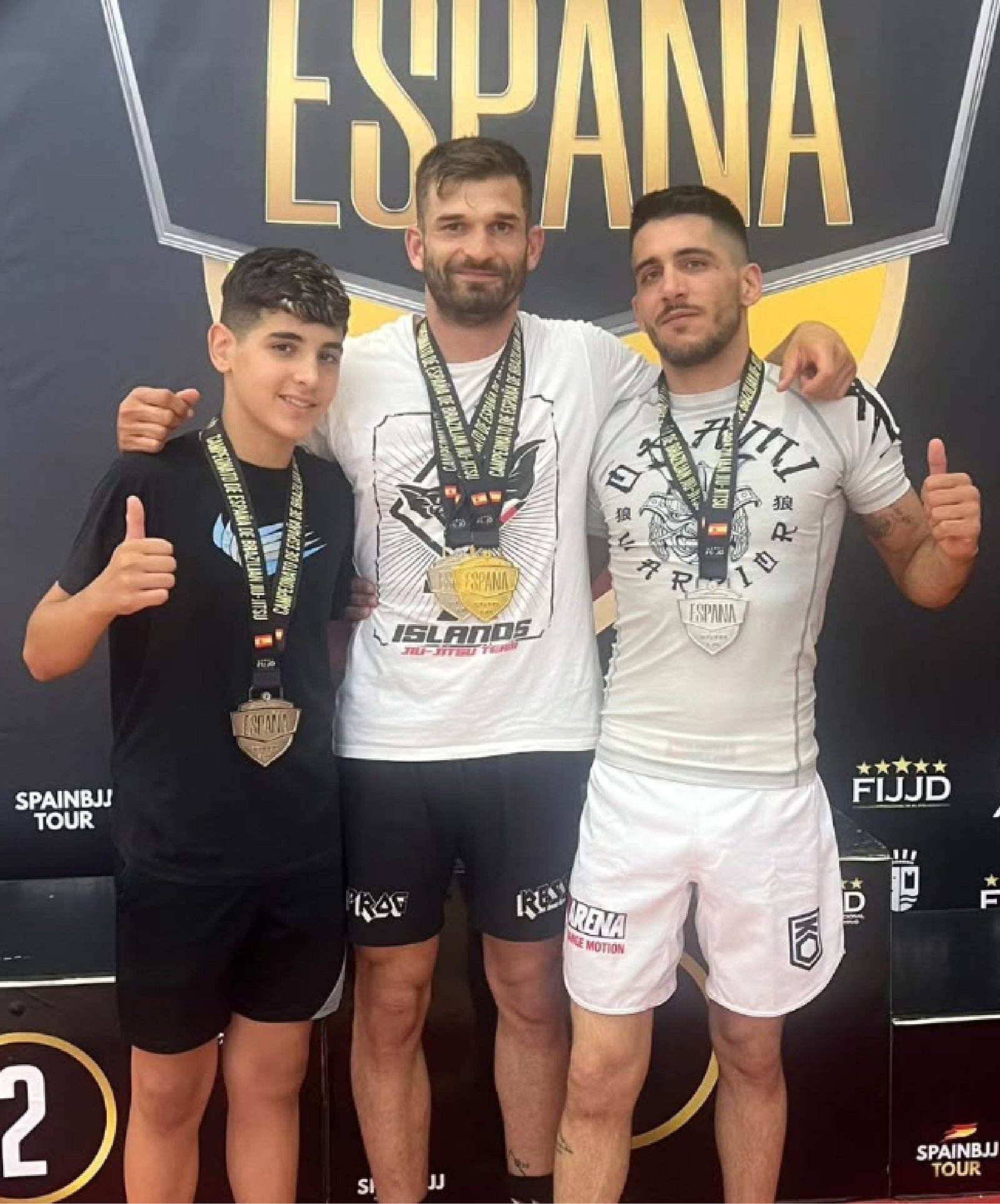 Equipo Medallista Jinzai Bjj Academy de campeones de Jiu Jitsu en Torneo