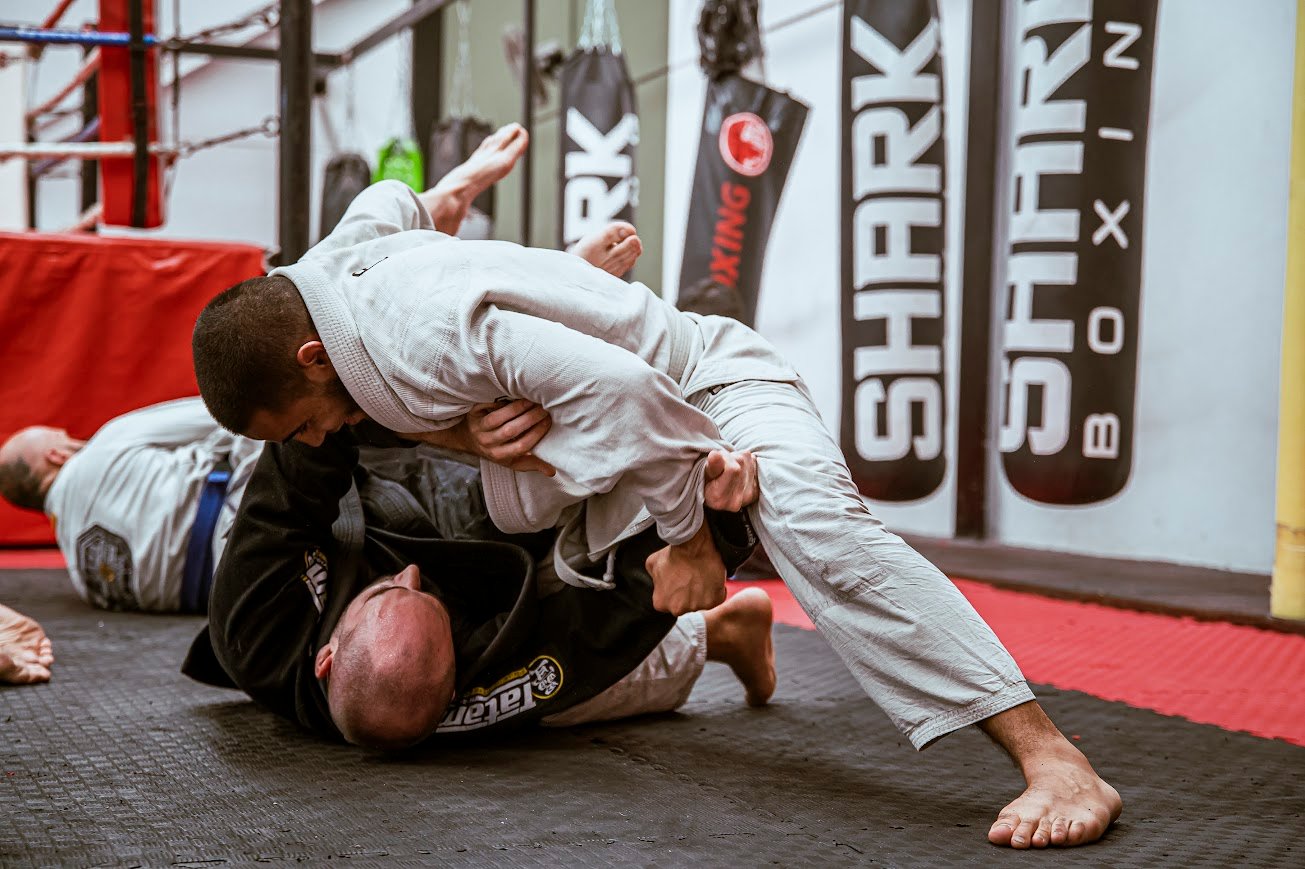 Clase de Jiu Jitsu para iniciantes en Granada, aprende desde cero